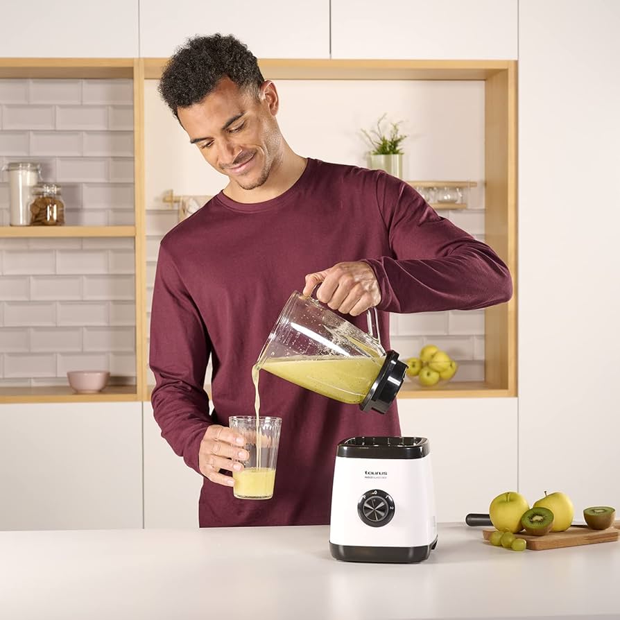 Taurus Succo Glass 1300 Hand Blender, 1300W, 1.5 L, Glass, 2 Speeds, White